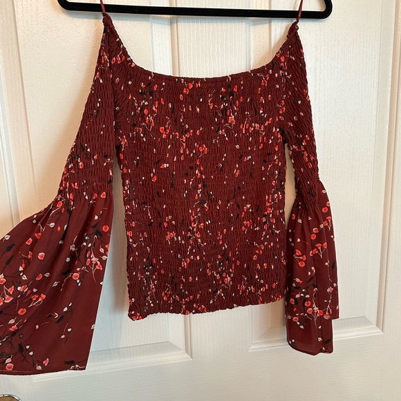 Express Top - Picture 4 of 4